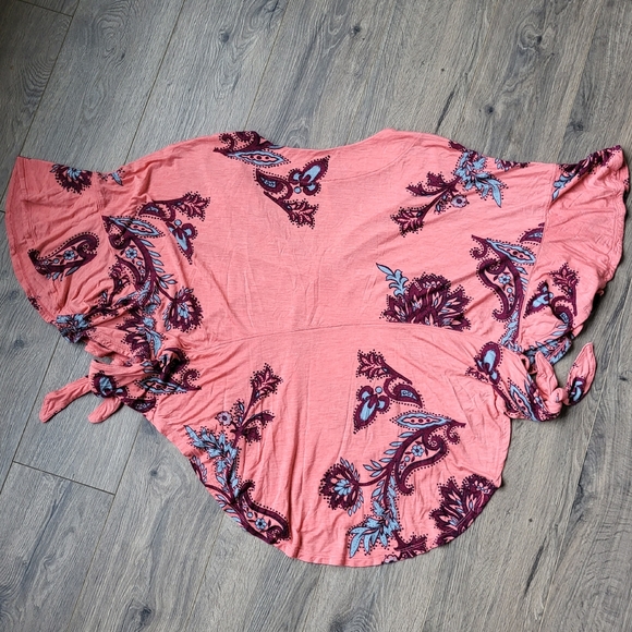 Free People Maui Wowie Top Passion Flower Pink {Small} - Picture 9 of 16